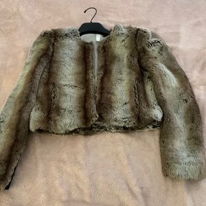 Cropped faux fur coat